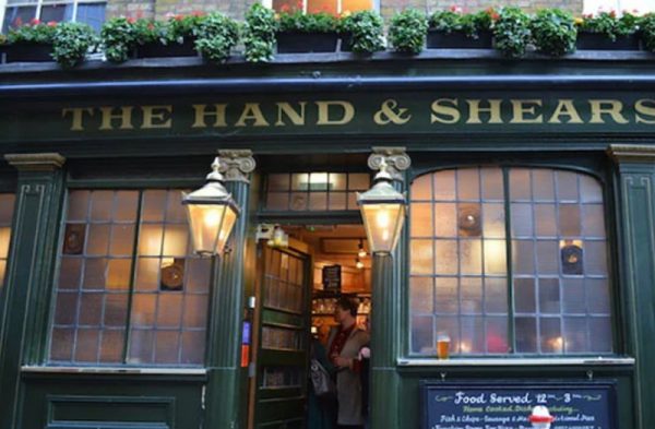 Free-London’s-Historical-Pubs-Tour4